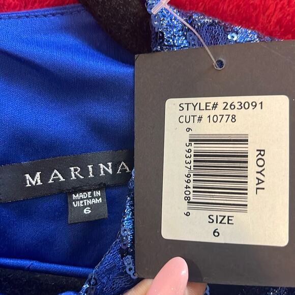 NWT MARINA 6 Royal Blue Lace Formal Gown Dress Size 6 - Picture 6 of 9